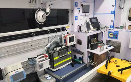 互联网+院前急救天荣医疗-5G智慧急救车,给危重患者带来新希望！