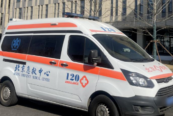病人定位系统/5G应急救援天荣医疗-5G救护车变身“移动急诊室”：人还在路上，医院早已待命