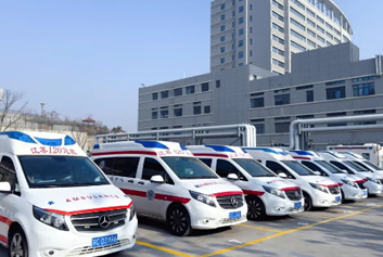 120急救转运监护/急诊急救信息化系统天荣医疗-5G智慧型救护车：以科技为翼，为生命架起急救天路”